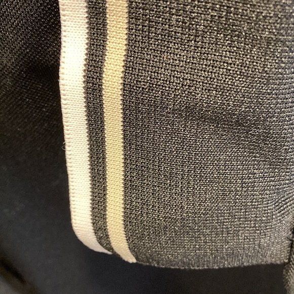 ⭐️ Host Pick ⭐️ NWOT - Haggar Mens Golf C18 Black Polo Shirt Striped Collar Sz L - Picture 10 of 11